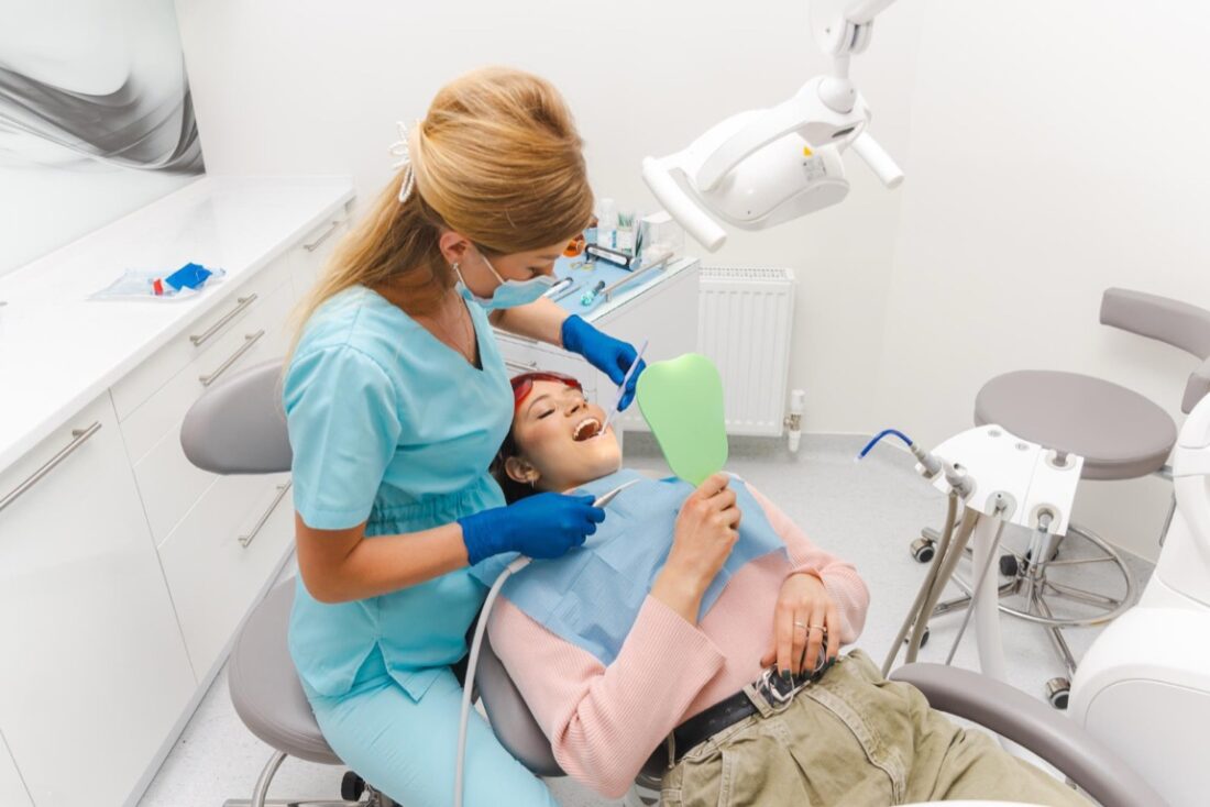 Ochrona prawna medyków i stomatologów w kontekście przyszłych zmian w systemie zdrowia w 2025 roku